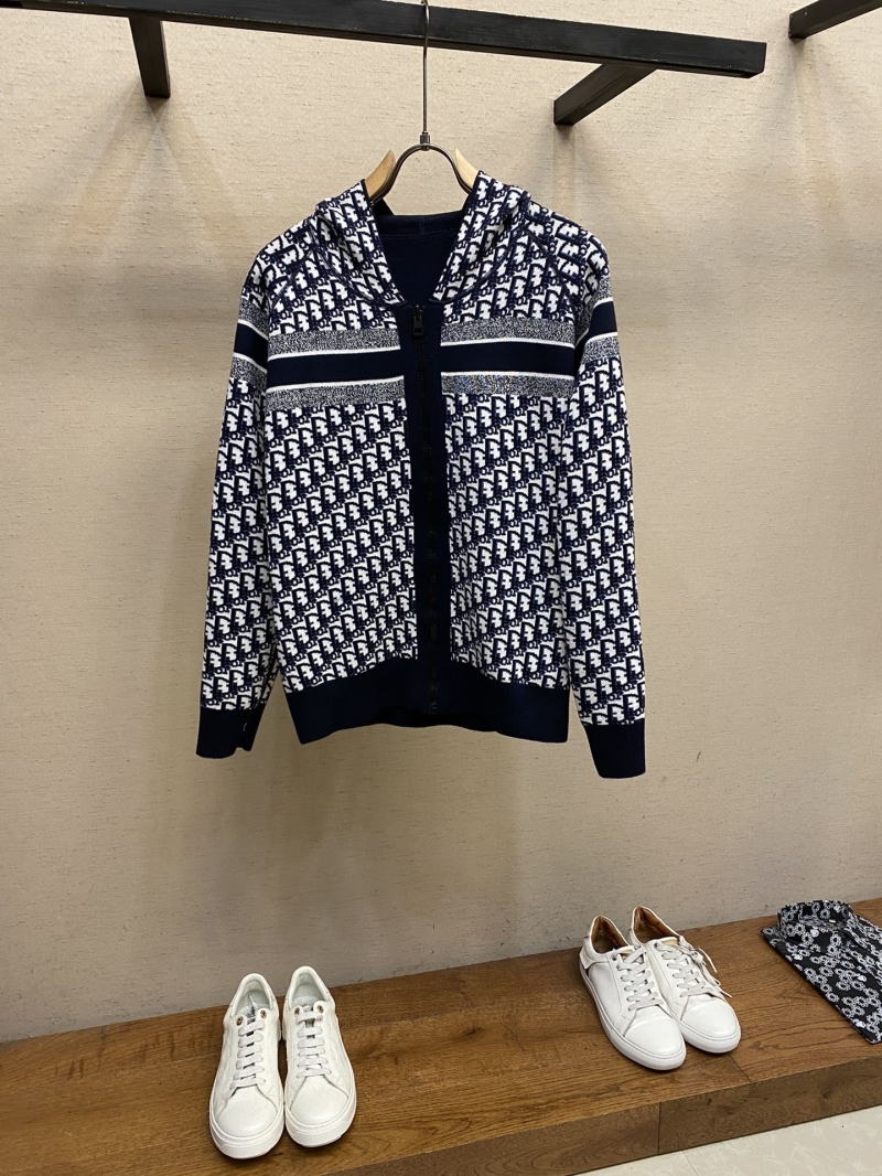 chr1st1an D10r sweaters